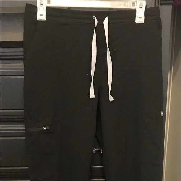 Figs Pants - FIGS scrubs